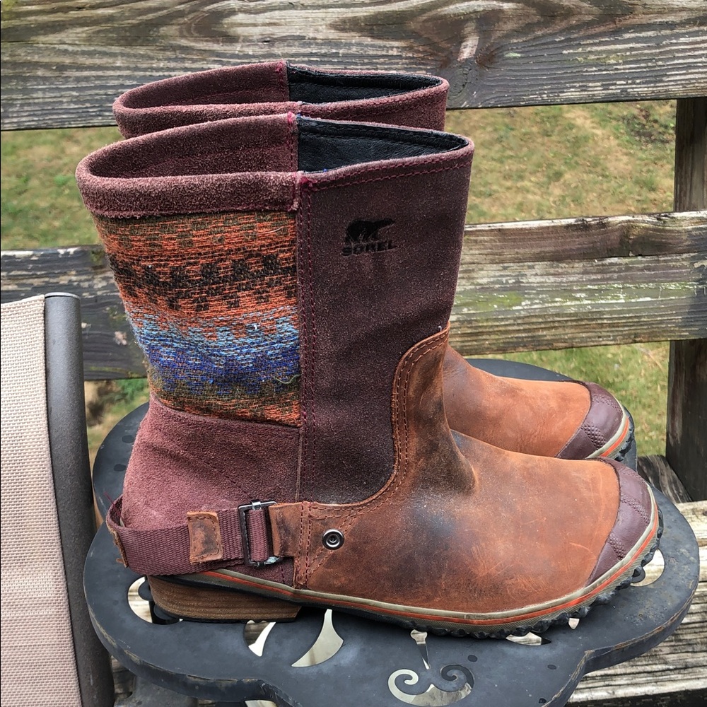 Sorel Women's Two-Tone Brown & Burgundy Suede Leather Mid-Calf Boots